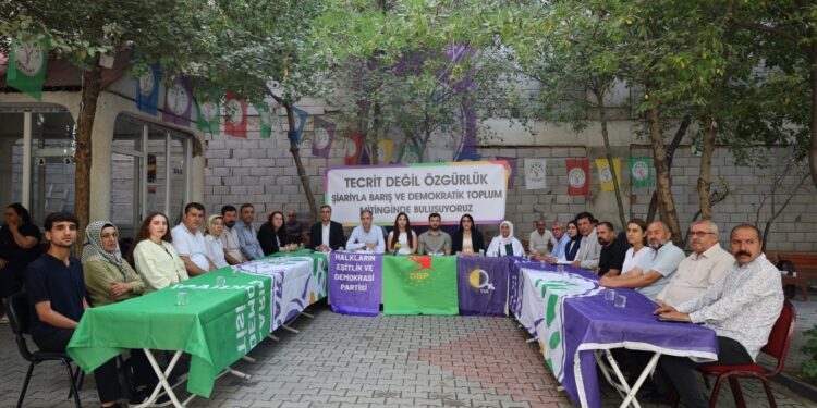 Wan’da ‘Tecrit değil özgürlük kazanacak’ mitingi düzenlenecek