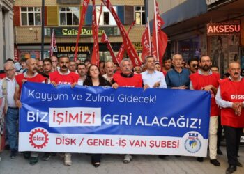 İşten çıkarılan 223 işçinin eylemi devam ediyor