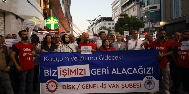 Wanlı 223 işçi direniyor: Halkın iradesine ve emeğine saygı duyun