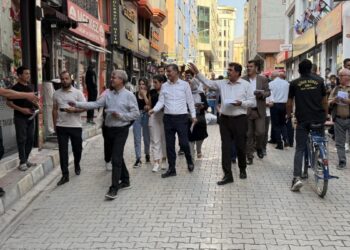 Wan halkı büyük mitinge hazırlanıyor