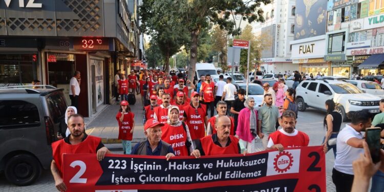 223 işçinin direnişi sürüyor: İrade gaspı tüm ülkenin sorunu