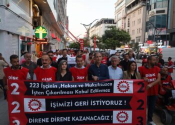 223 işçi direnişte: Hakkımızı alacağız