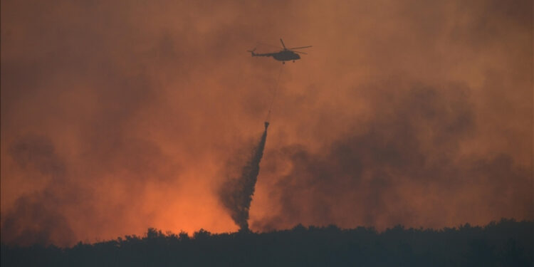 4 İldeki Orman Yangınları Kontrol Altına Alındı
