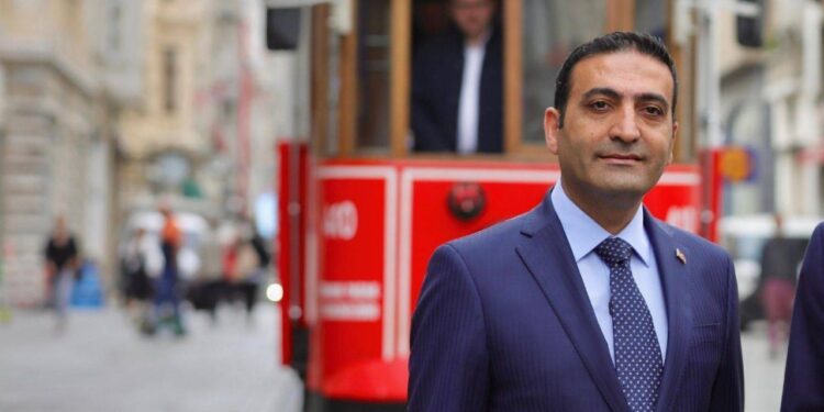 Aday çıkaracak kadar çukura düştünüz, sandık tokadını bir kez daha yediniz!