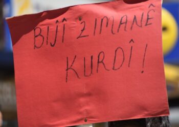 Agirî’den Avesta Derneği’nin mühürlenmesine tepki