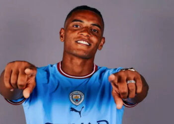 Akanji Yanıtladı: Yıldız Oyuncu Galatasaray'a Mı Geliyor?