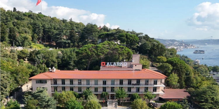 Alarko Holding KAP'a Bildirdi: Rekor Zarar Açıklandı