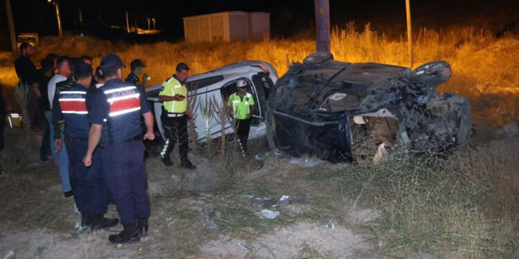 Alkollü Sürücü Dehşet Saçtı, Araçlar Takla Attı! Ağır Yaralılar Var