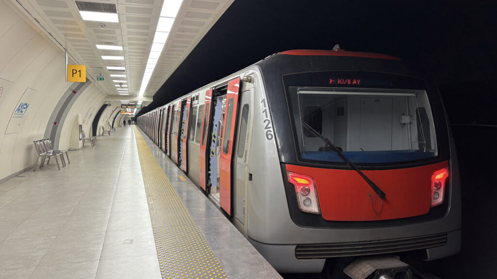 Ankara Metrosu'nda Yaz Dönemi Sefer Tarifesi uygulanmaya başladı!