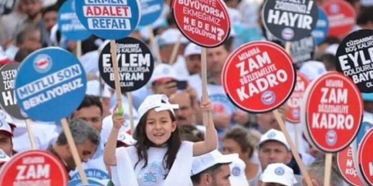 Anlaşma olmazsa memur iş bırakacak!