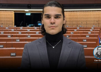 Avrupa Konseyi Gençlik Delegesi Enes Hocaoğulları, İmamoğlu konuşması gerekçe gösterilerek "yanıltıcı bilgiyi alenen yayma" ve “halkı kin ve düşmanlığa tahrik”ten tutuklandı