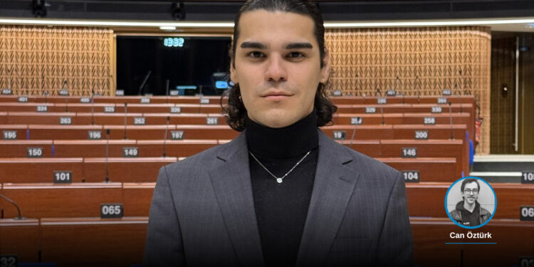 Avrupa Konseyi Gençlik Delegesi Enes Hocaoğulları, İmamoğlu konuşması gerekçe gösterilerek "yanıltıcı bilgiyi alenen yayma" ve “halkı kin ve düşmanlığa tahrik”ten tutuklandı