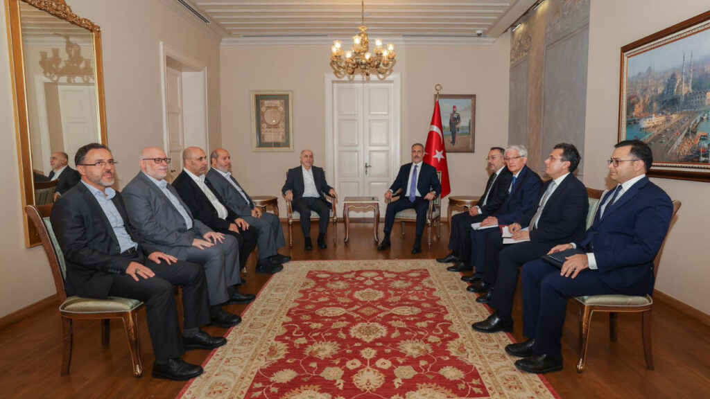 Bakan Fidan ile Hamas Heyeti İstanbul’da Bir Araya Geldi