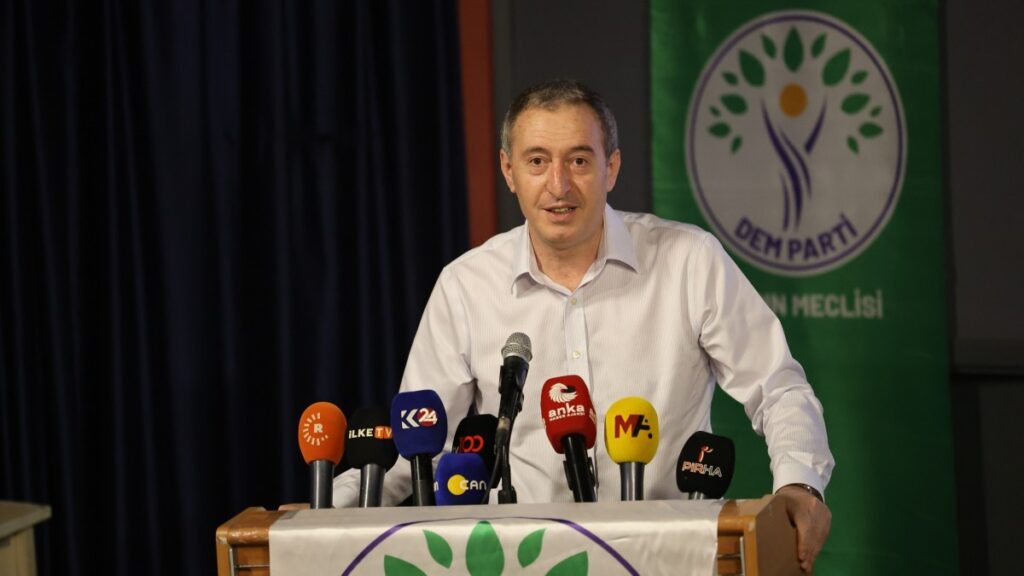 Bakırhan: Sivil toplumu süreçte aktif görev almaya davet ediyoruz