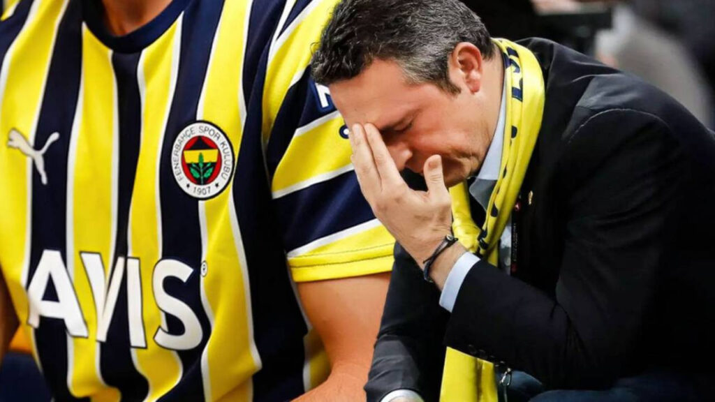 Benfica Maçı Öncesi Fenerbahçe'ye Kötü Haber! Yıldız Futbolcuda Kas Yaralanması Tespit Edildi