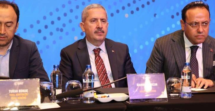 Bir kamyon dolusu patates, halkı kin ve düşmanlığa tahrik amacıyla yere dökülmüştür