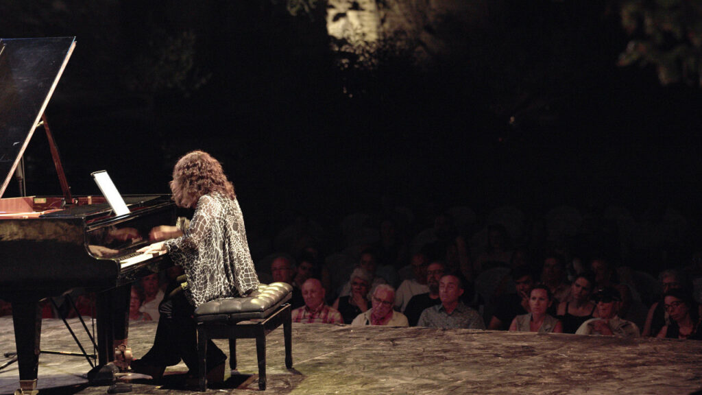 Bodrum'da Katya Apekisheva Rüzgarı