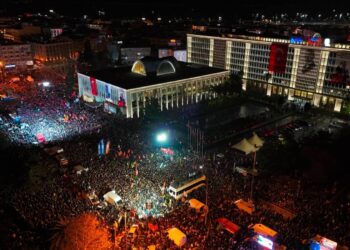 Bu ülkede adalet varsa, çocuklarımız serbest bırakılmalı!