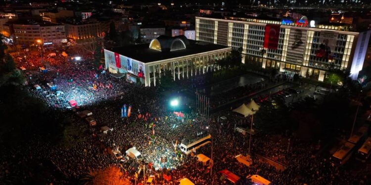 Bu ülkede adalet varsa, çocuklarımız serbest bırakılmalı!