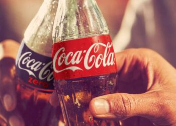 Coca Cola popüler içeceğini acilen raflardan kaldırıyor!