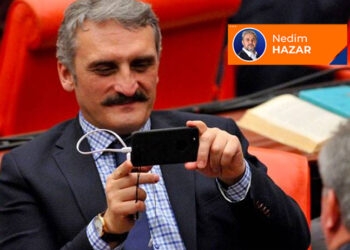 Çöküşün anatomisi: Oniversite!