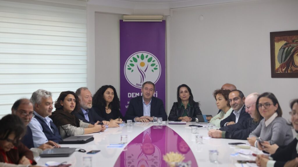 DEM Parti MYK ‘süreç ve komisyon’ gündemiyle toplandı