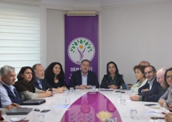 DEM Parti MYK ‘süreç ve komisyon’ gündemiyle toplandı