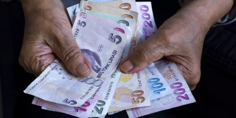 Emeklilere Kötü Haber! SGK Uzmanı Özgür Erdursun'dan 2026 İçin Dikkat Çeken Tahmin