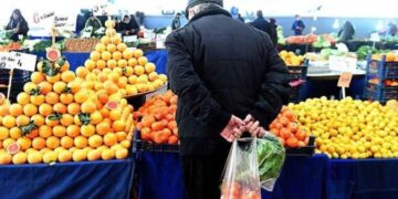 Eti, sütü, yumurtayı yiyecek emekli de yok, memur da yok; maaş yetmiyor!