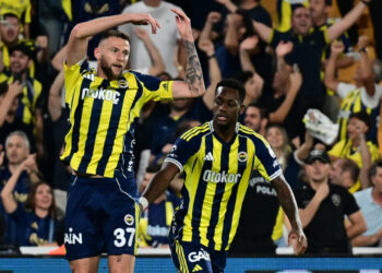 Fenerbahçe 3 Puanı 3 Golle Kaptı