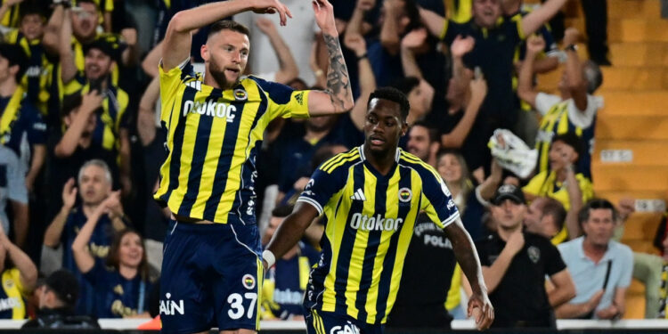 Fenerbahçe 3 Puanı 3 Golle Kaptı