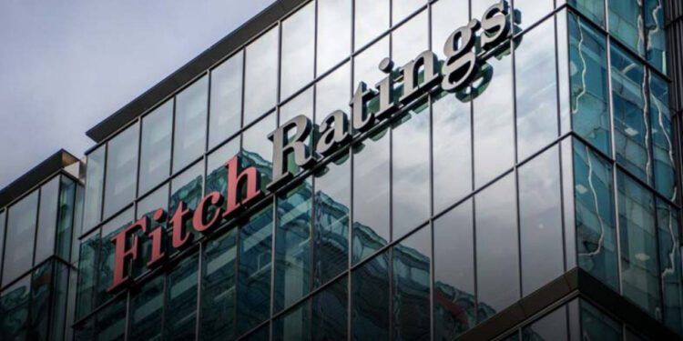 Fitch'ten Türk Bankalarına Uyarı: Marjlar Daraldı, Sorunlu Krediler Arttı