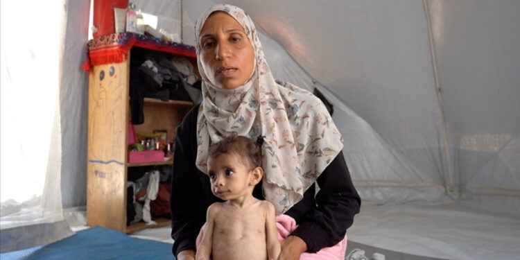 Gazze İçin Kritik Çağrı: 40 Bin Bebek Açlıktan Ölebilir!