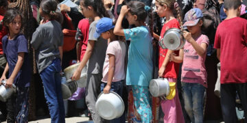 Gazze'de Kıtlıkta Yaşam Savaşı... Can Kaybı Yine Arttı