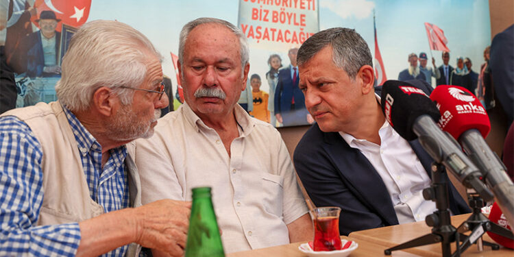 Gelecek seçim, emekliler için referandum; geçinemeyenlerin AKP’ye herhangi bir borcu yok