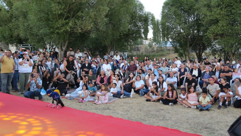 Gimgim’da 3 gün sürecek inanç festivali başladı