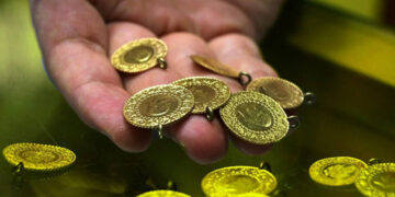 Gram Altın Zirveye Göz Kırpıyor: Üç Kritik Veri Bekleniyor