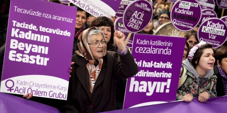 Herkesin bir itibarı vardır ve failin elinden gelen mağduriyet hiçbir kadına itibar kazandırmaz!