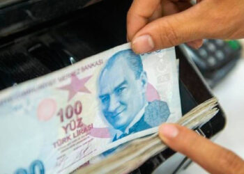 İHTİYAÇ KREDİSİ 2025: Hangi Banka 300 Bin TL Krediye En Düşük Faiz Veriyor? İşte Banka Banka Taksitler