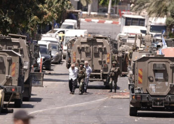 İsrail'den Batı Şeria'ya Baskın! Öğretmenleri Darp Ettiler