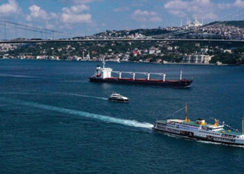 İstanbul Boğazı'nda trafik normale döndü