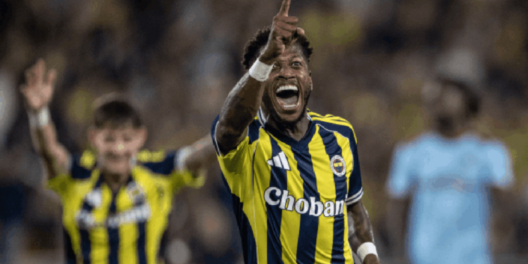 Kadıköy Feyenoord'a 'Cehennem' Oldu: Fenerbahçe 5 Golle Turladı