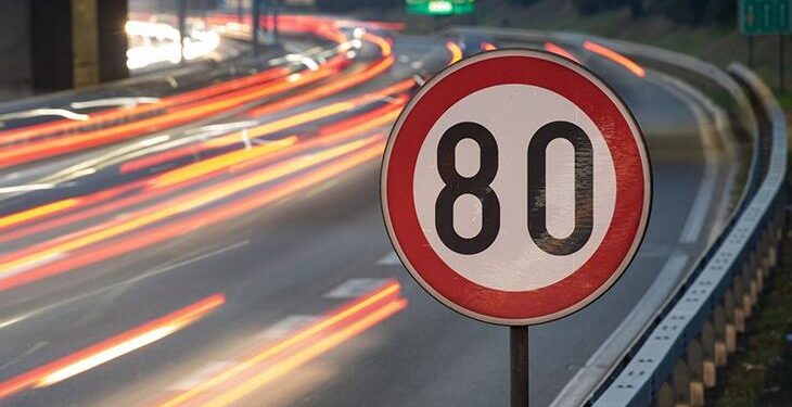 Karayollarında hız sınırları yeniden belirlenecek