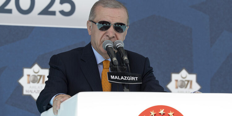 'Kılıç'lı 'Terörsüz Türkiye' Mesajı Sözleri Oldu... Cumhurbaşkanı Erdoğan Ne Mesaj Vermek İstedi?