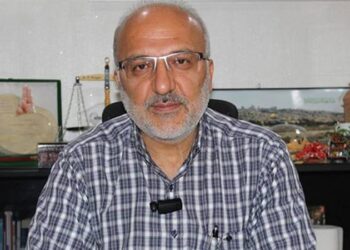 “Kıyafetin uygun değil” diyerek hastayı muayene etmeyen doktor, 13 yaşındaki evliliği savunmuş!