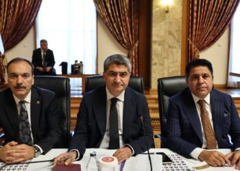 Komisyon görüşmeleri: Çatışmalı süreçte mağdur olanlar Meclis çatısı altında dinlensin