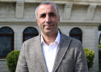 Komisyon üyesi Fırat: Alevilerin sorunlarına dair adımlar atılmalı