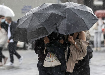 Meteoroloji İl İl Uyardı! Sağanak Yağış ve Fırtına Kapıda