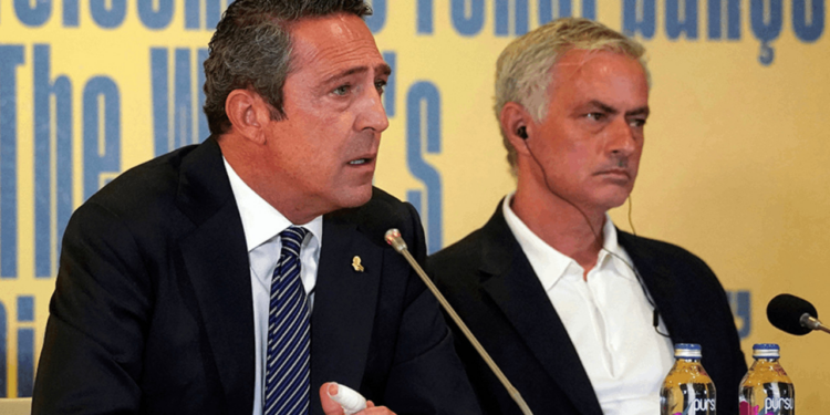Mourinho Ali Koç'un Davetini Geri Çevirdi