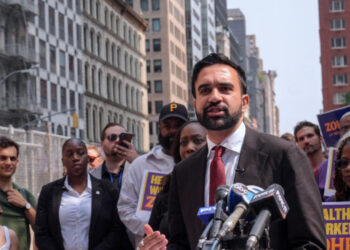 New York'un İlk Müslüman Belediye Başkanı adayı TIME'a kapak oldu